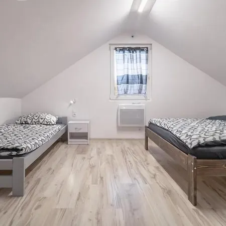 W Gorach Stolowych Кудова-Здруй